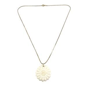 Mother Of Pearl Vintage Carved Flower Handmade Artisan Gold Tone 18” Necklace